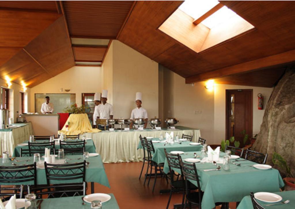 Ayur County Resort Chinnakanal Ngoại thất bức ảnh